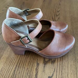BOC Natasha Brown Leather Clog